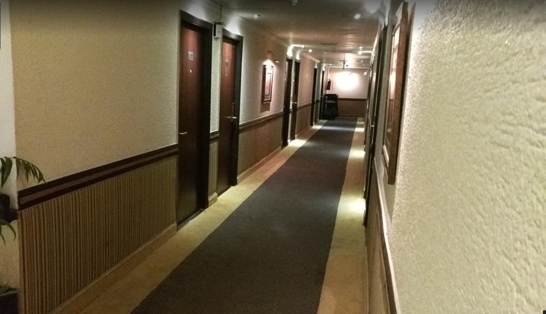 Smart Hotel Лахор Экстерьер фото